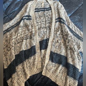 Knitted Quarter sleeve Aèropostal cardigan